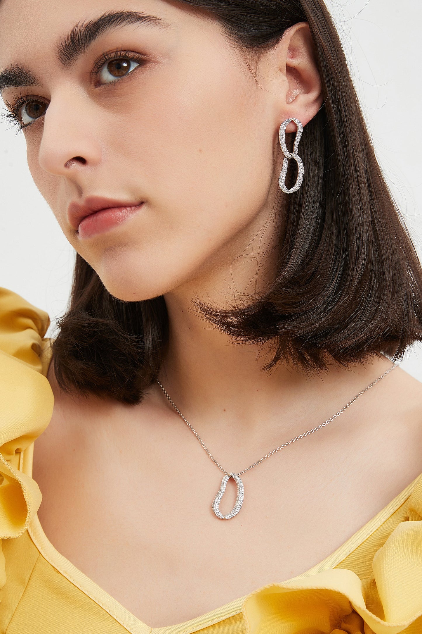 Infinity Silver Pav¨¦ Diamond Irregular Hoop Pendant Necklace
