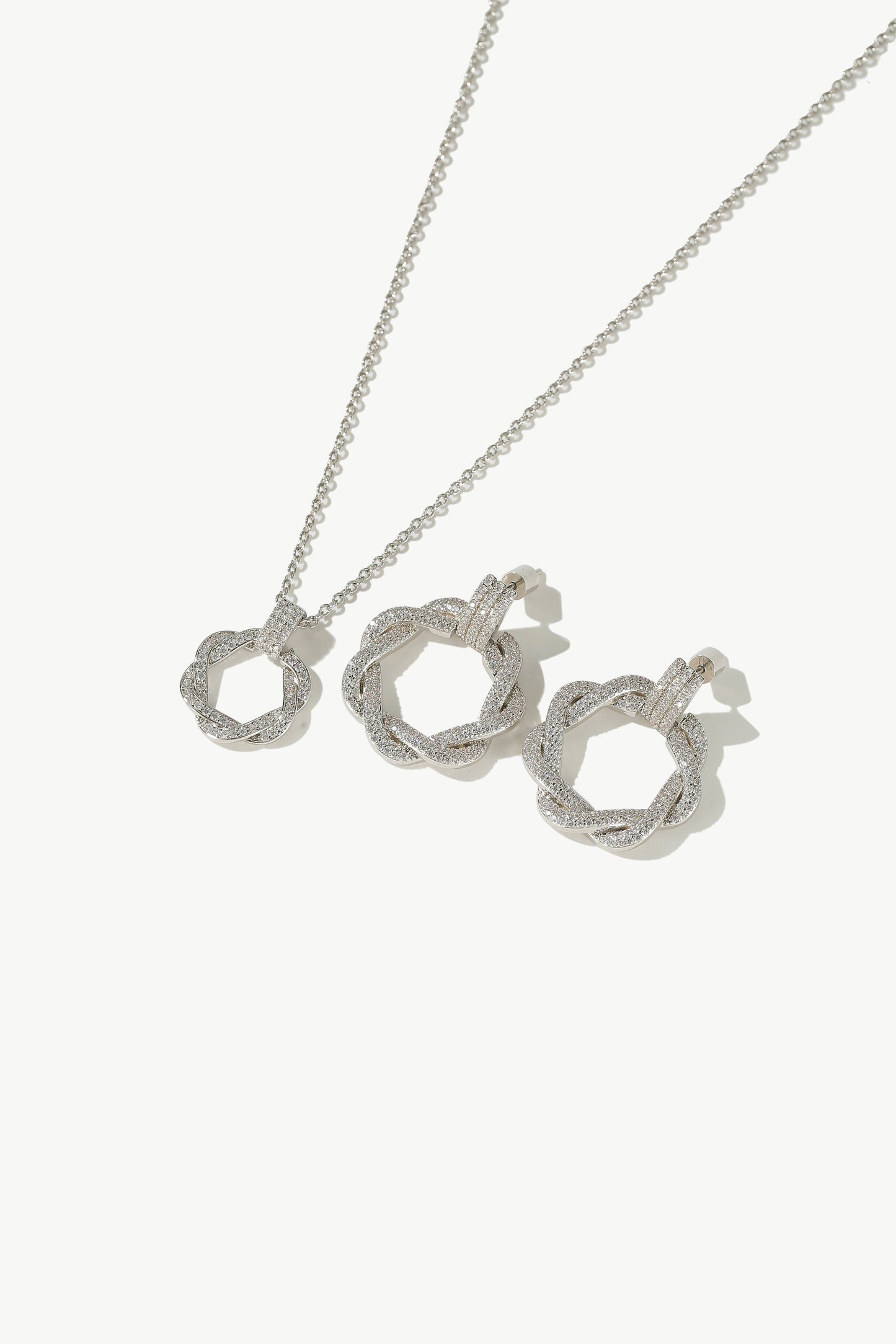 Ysabel Silver Pav¨¦ Diamond Eternity Twist Hoop Earrings