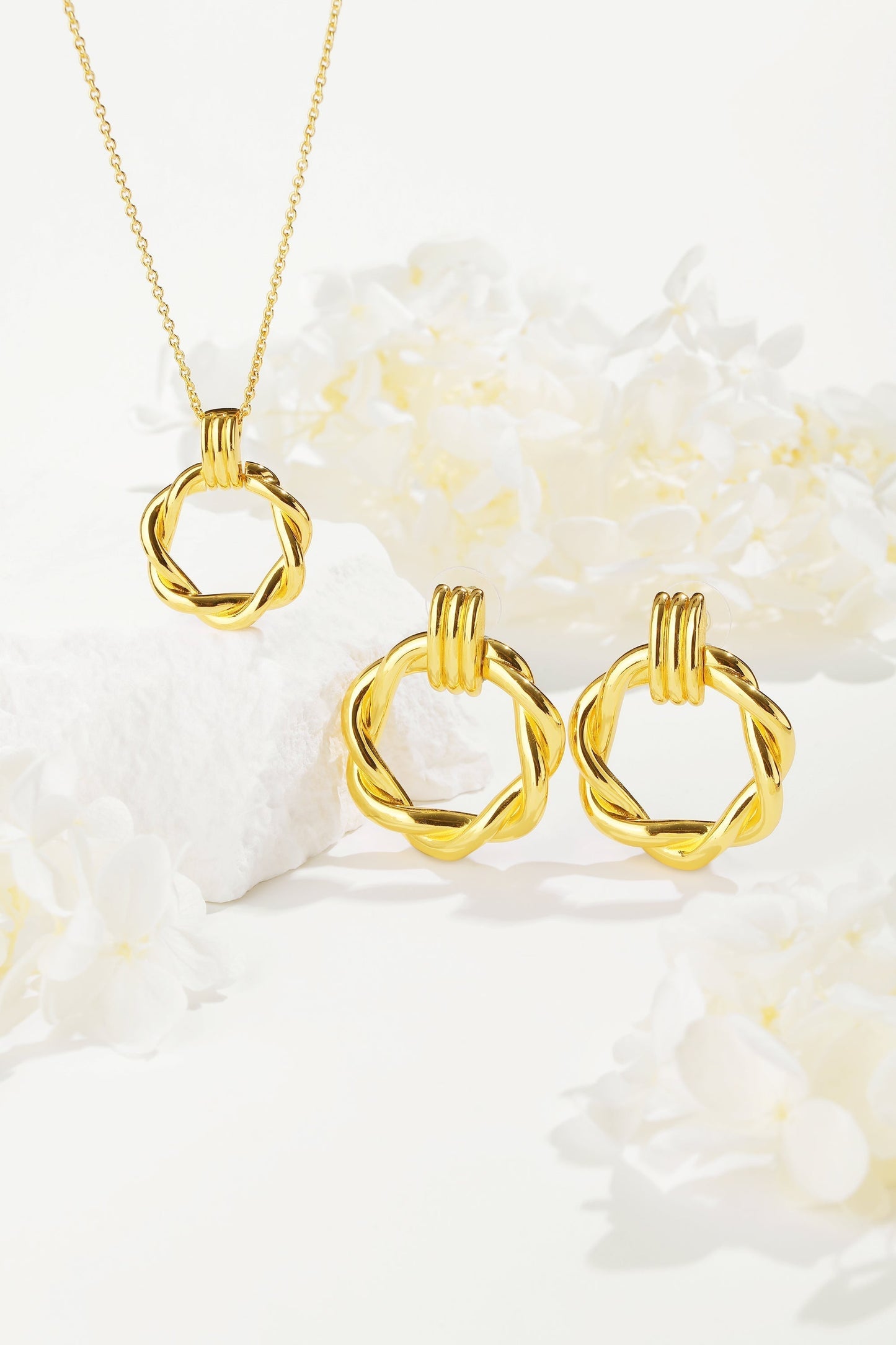 El¨¦a Gold Twisted Hoop Earrings - Classicharms