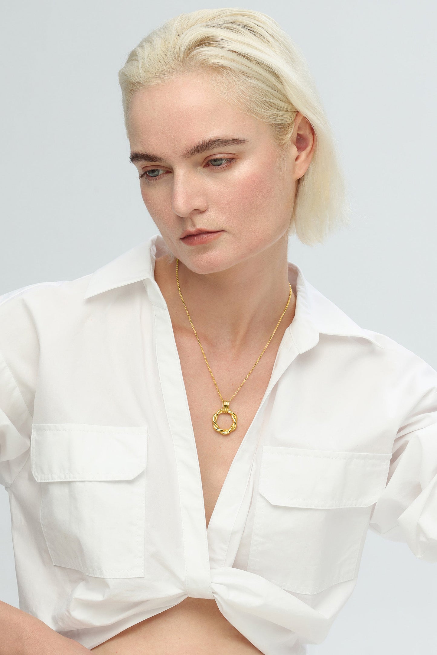 El¨¦a Twisted Hoop Pendant Necklace - Classicharms