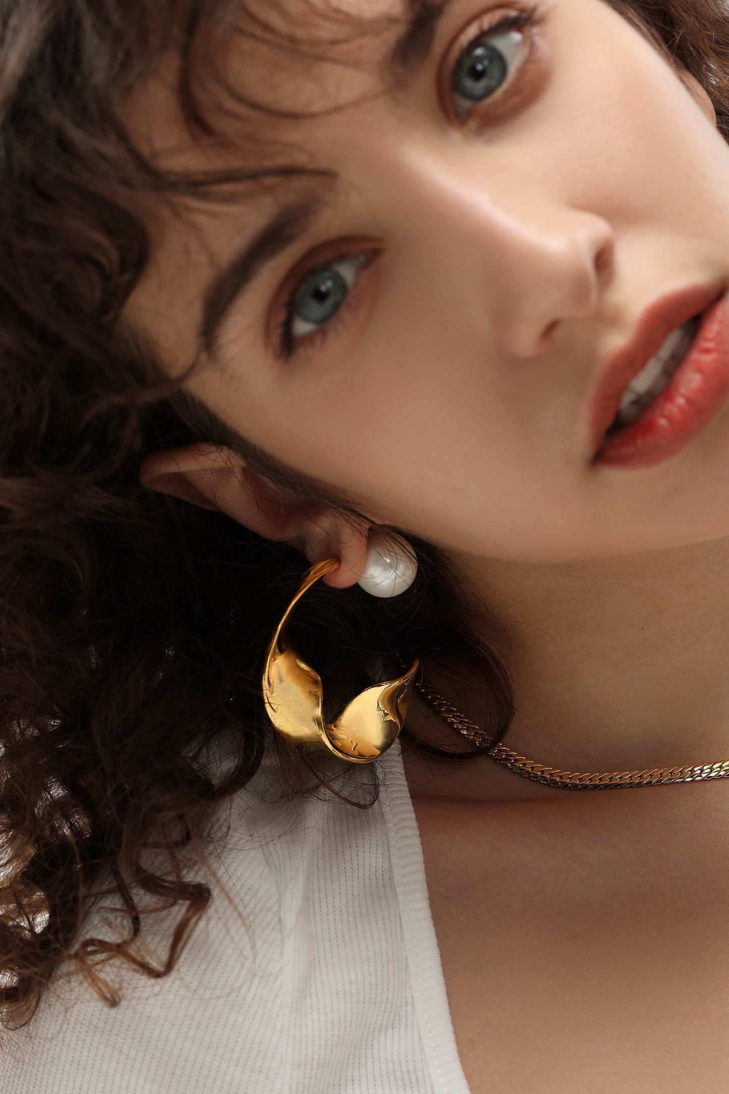 Gold Chunky Wave Hoop Earrings - Classicharms