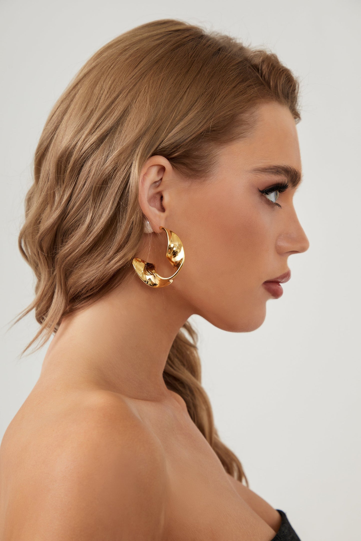 Gold Chunky Wave Hoop Earrings - Classicharms