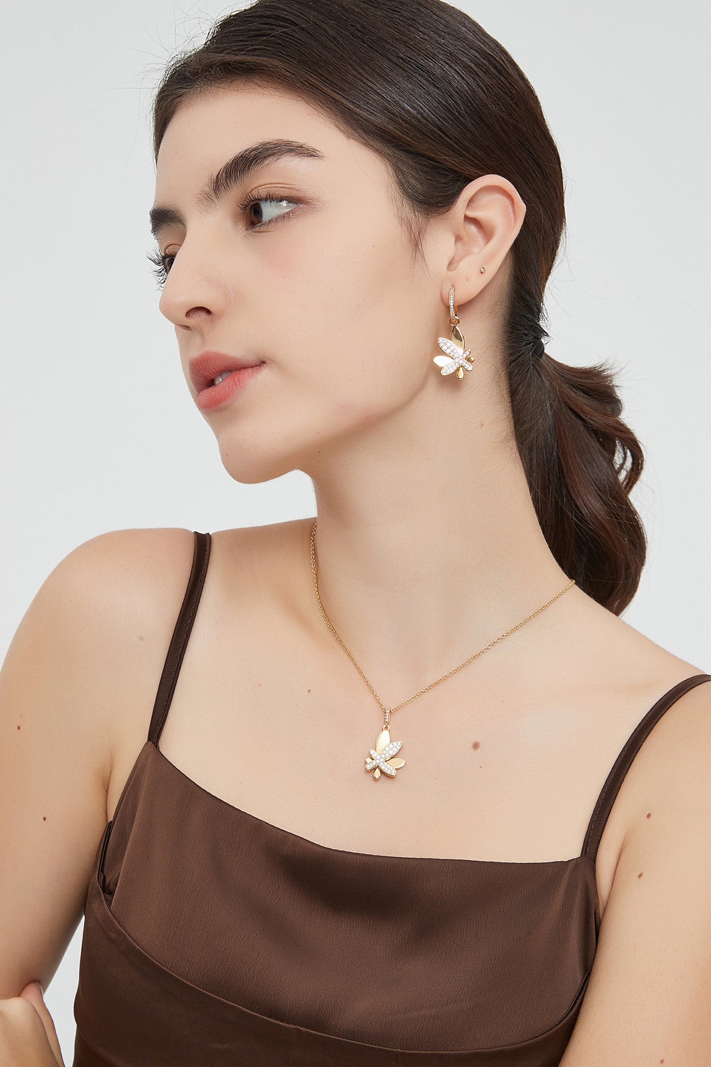 Gold Pav¨¦ Diamond Butterfly Pendant Necklace - Classicharms