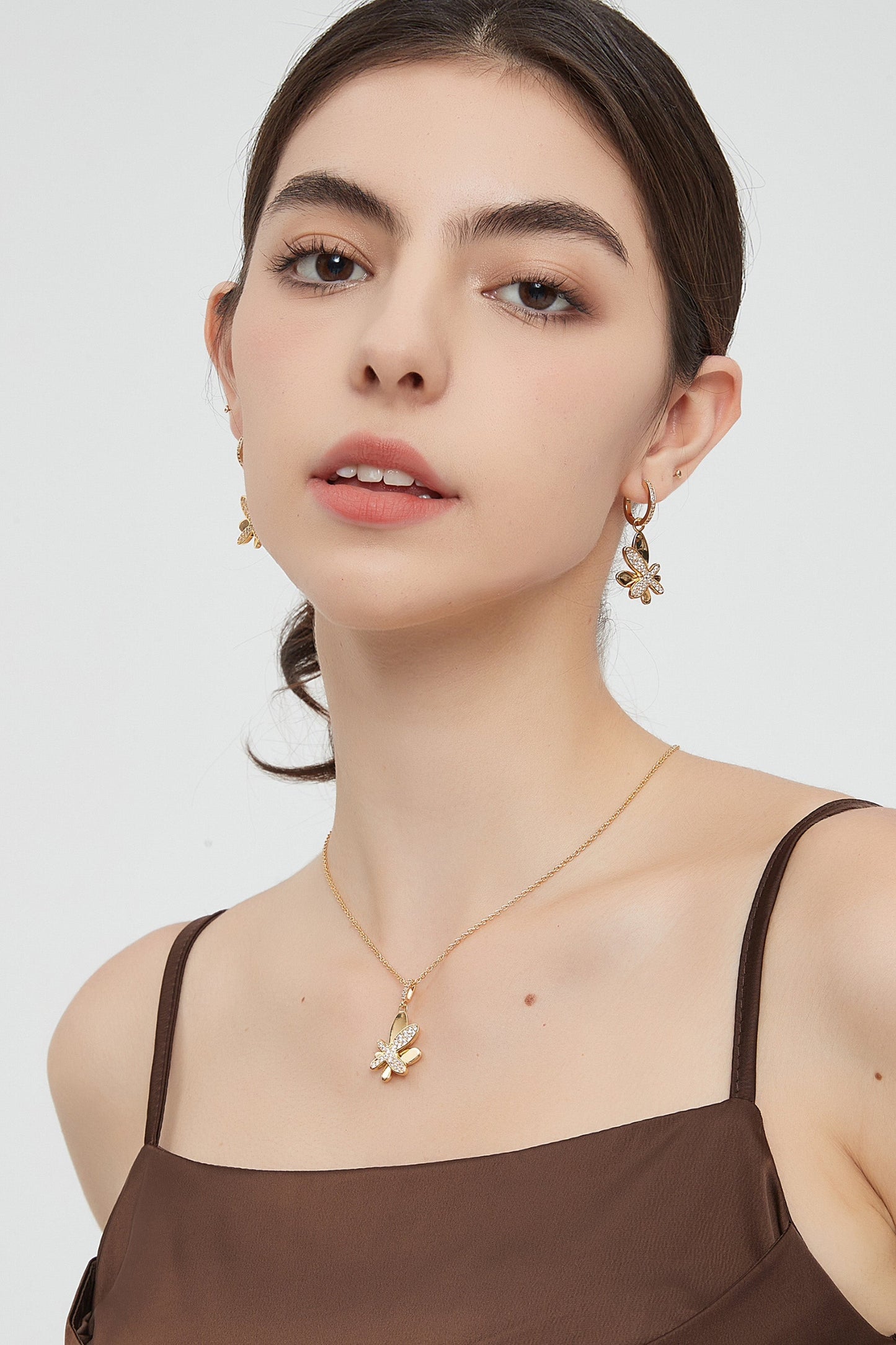 Gold Pav¨¦ Diamond Butterfly Pendant Necklace - Classicharms