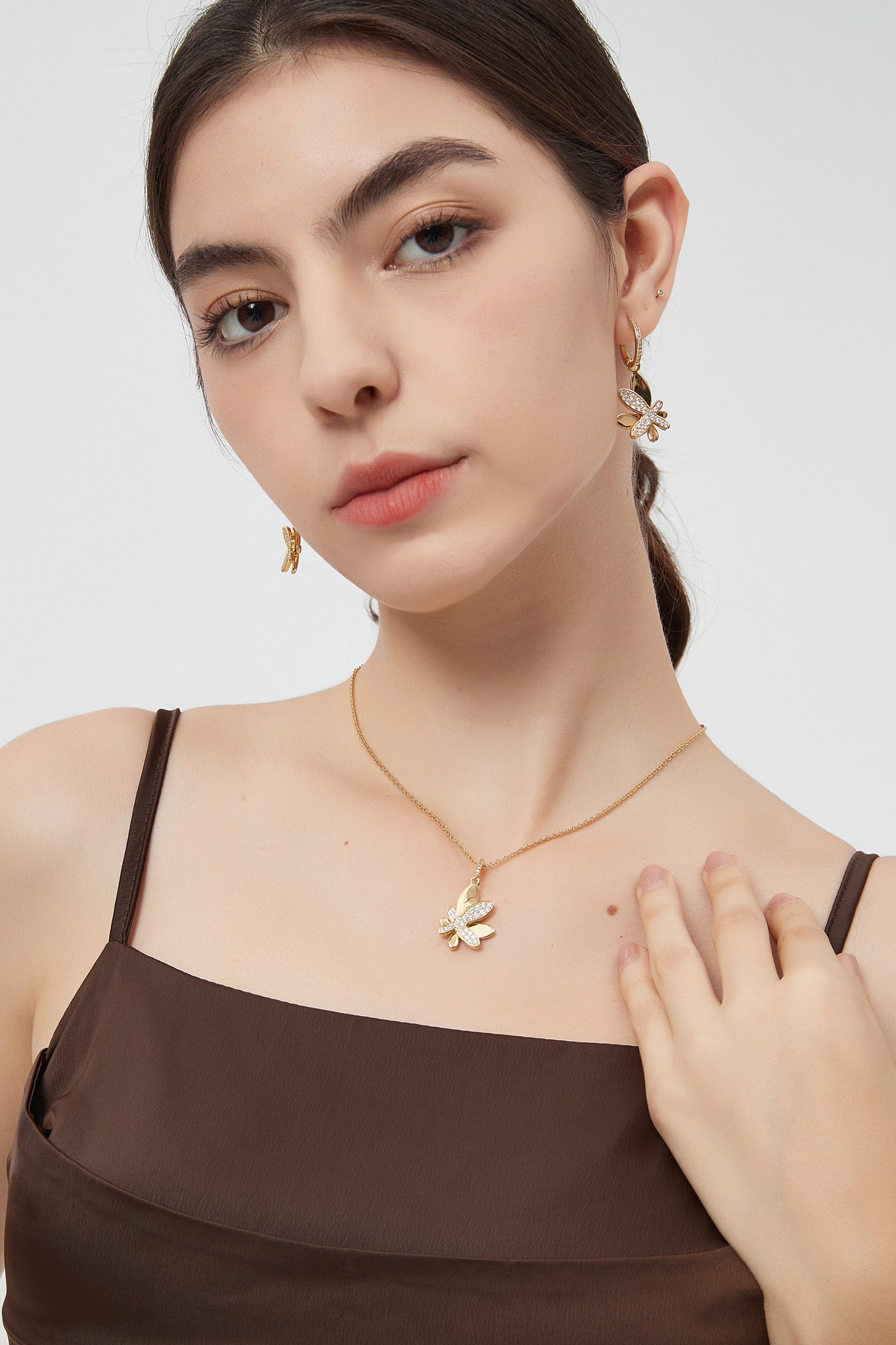 Gold Pav¨¦ Diamond Butterfly Pendant Necklace - Classicharms