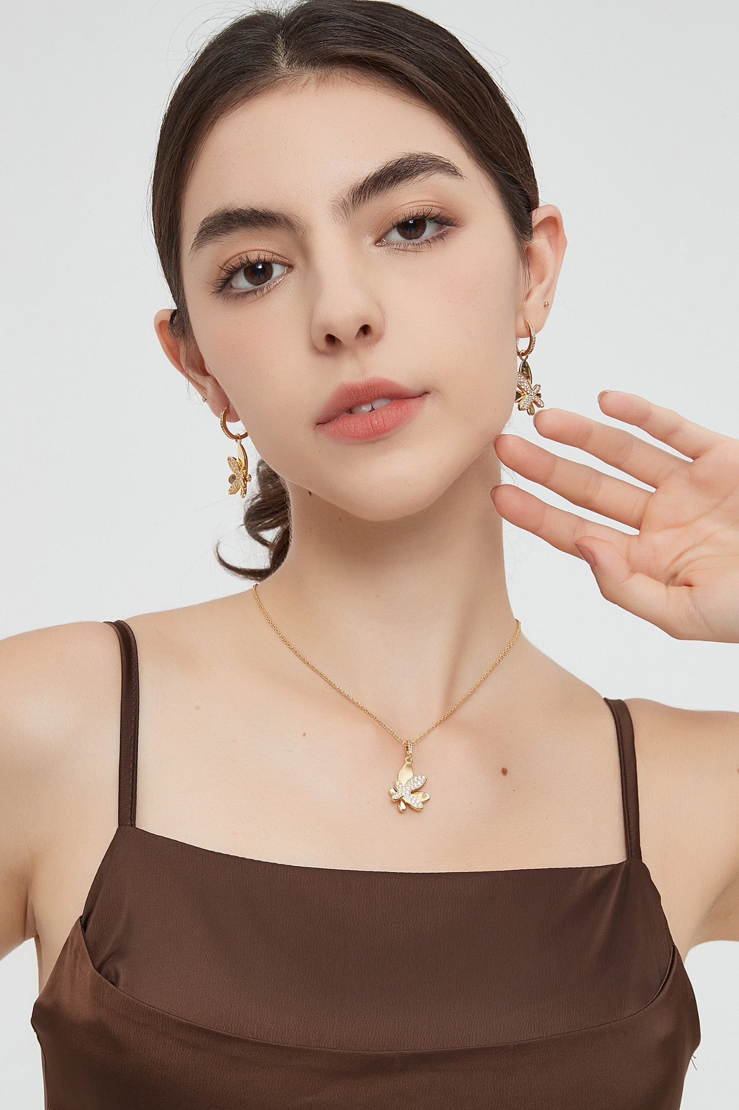 Gold Pav¨¦ Diamond Butterfly Pendant Necklace - Classicharms