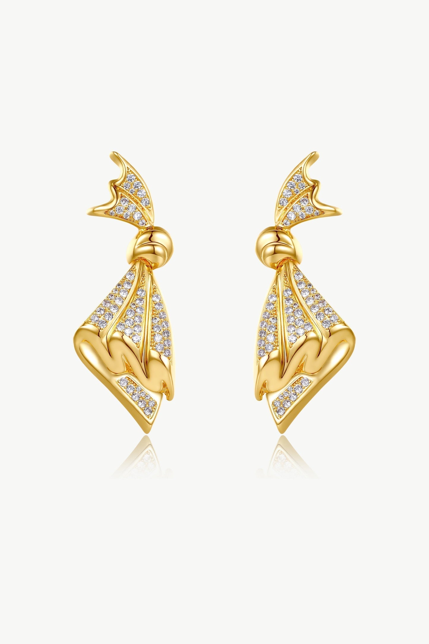 Pav¨¦ Diamonds Embellished Butterfly Earrings - Classicharms