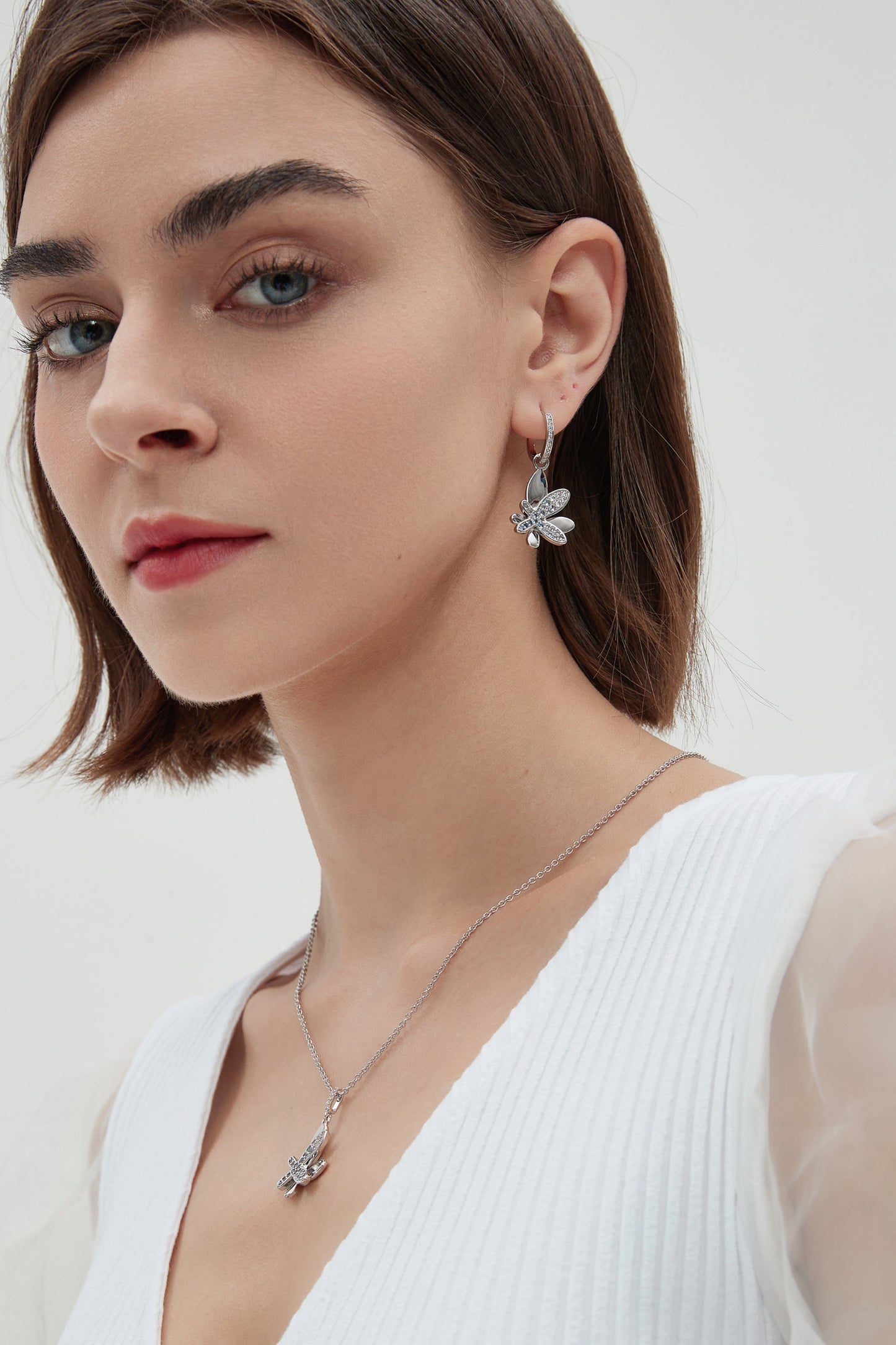 Silver Gradient Blue Pav¨¦ Diamond Butterfly Dangle Drop Hoop Earrings - Classicharms