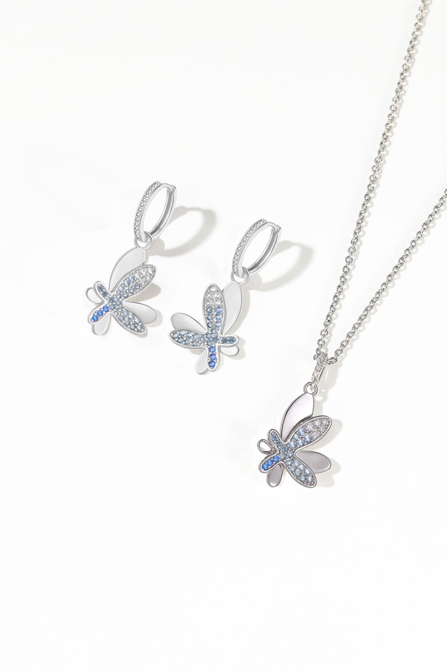 Silver Gradient Blue Pav¨¦ Diamond Butterfly Pendant Necklace - Classicharms