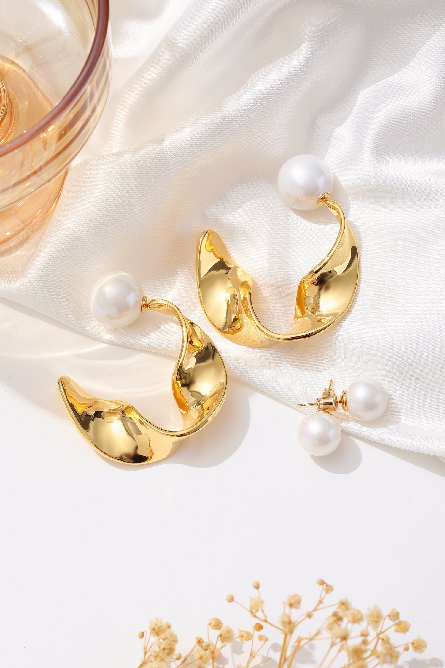 Gold Chunky Wave Hoop Earrings - Classicharms