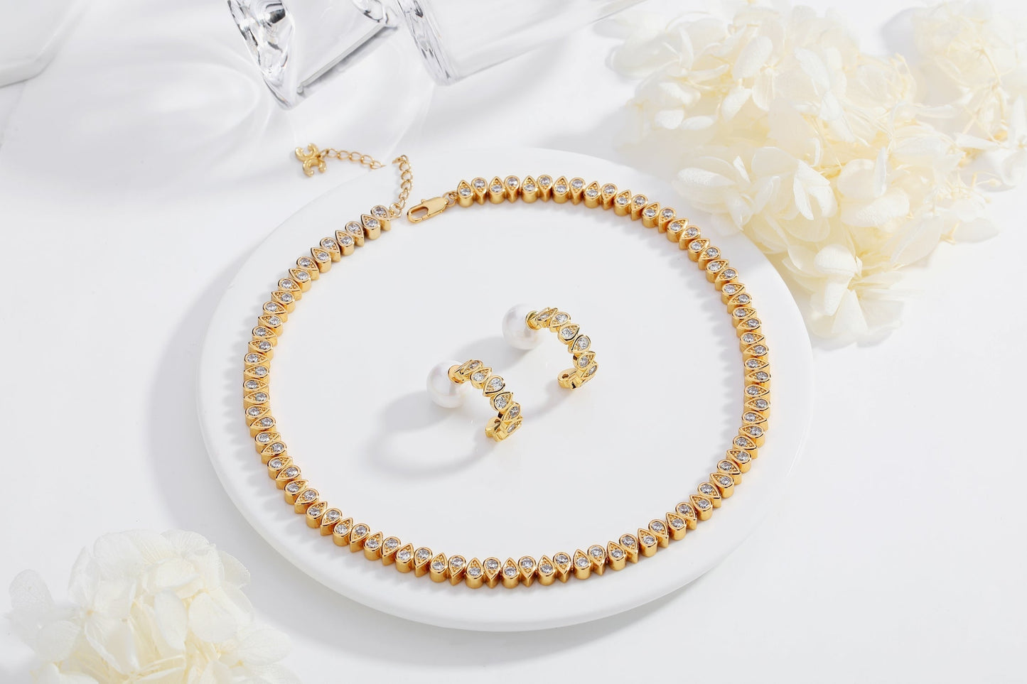 Golden Tear Shaped Zirconia Necklace - Classicharms