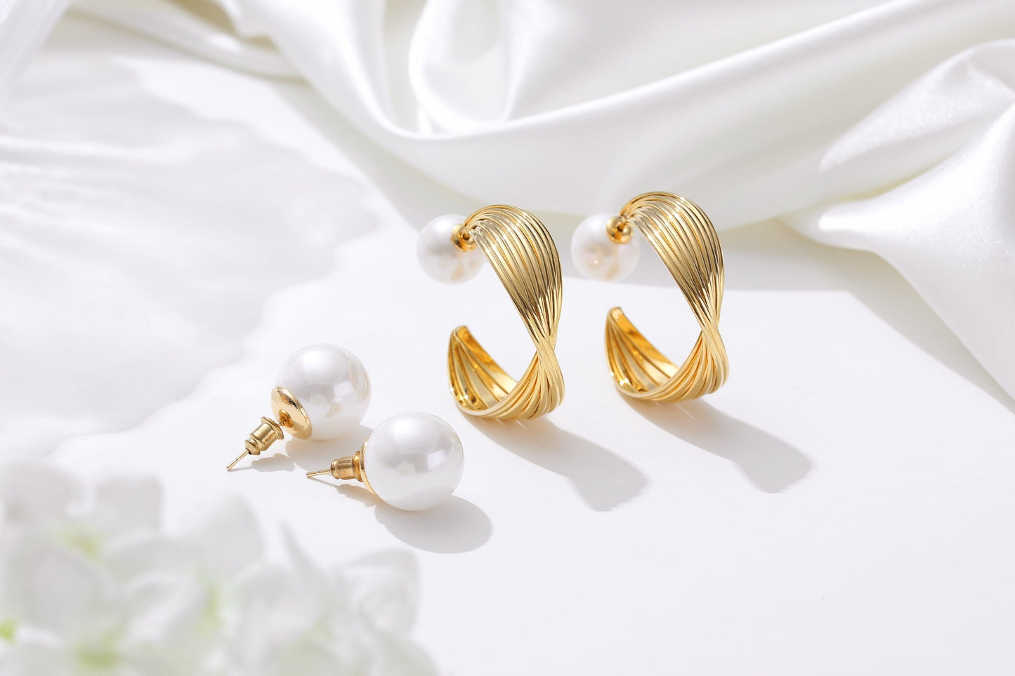 Golden Wave Hoop Earrings - Classicharms