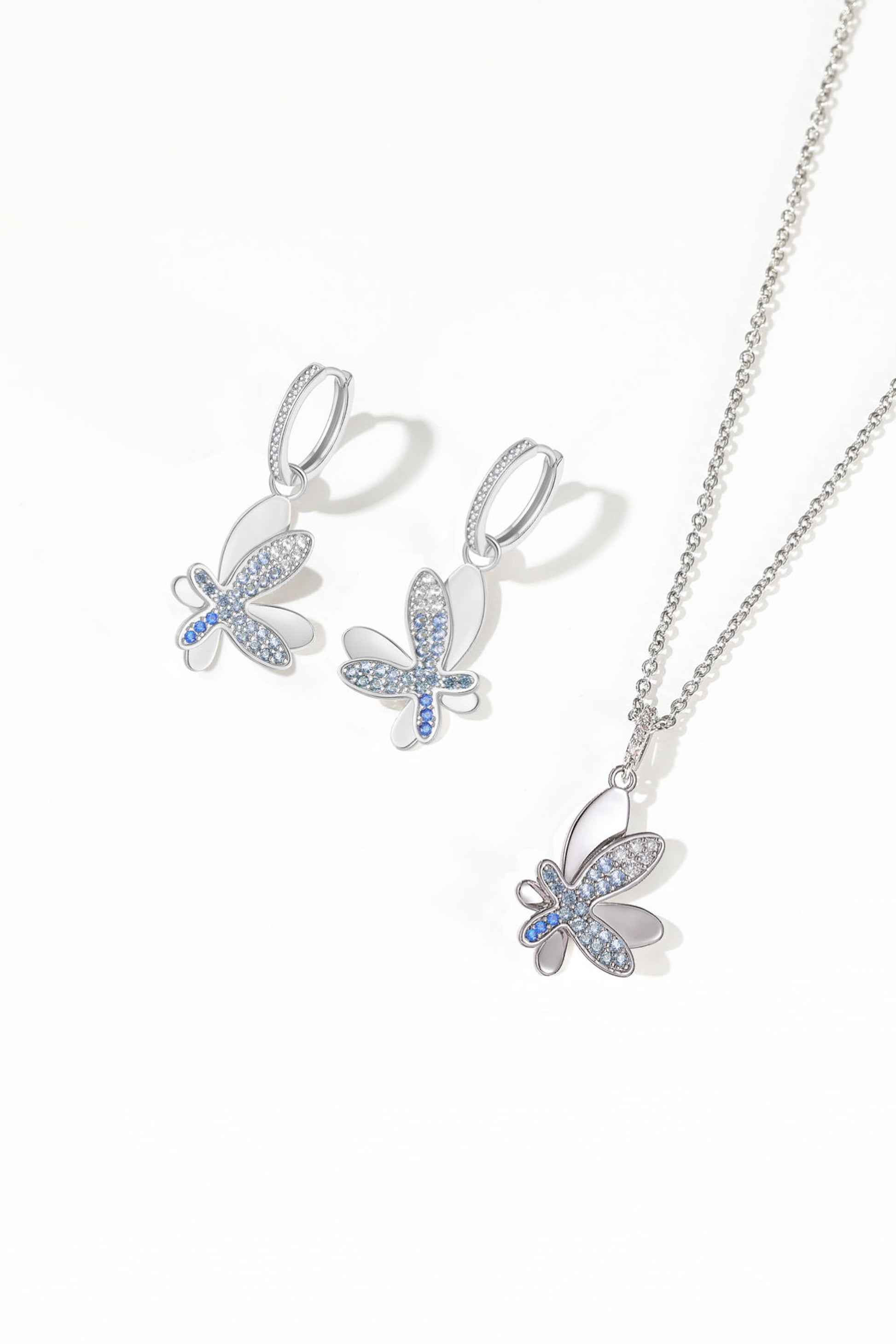 Silver Gradient Blue Pav¨¦ Diamond Butterfly Pendant Necklace - Classicharms
